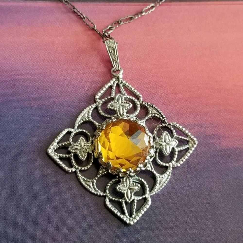 Vintage necklace yellow glass art deco silver tone filigree jewelry - Picture 2 of 12